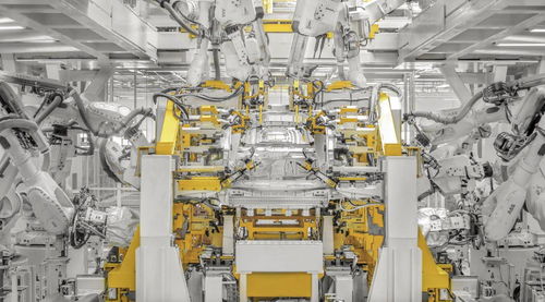 星越L竟是這樣造出來的 探秘吉利西安“黑燈工廠”，仿佛身處科幻世界